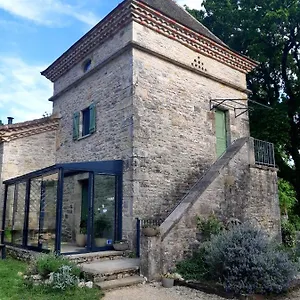 La Tourelle 82 Couette-café
